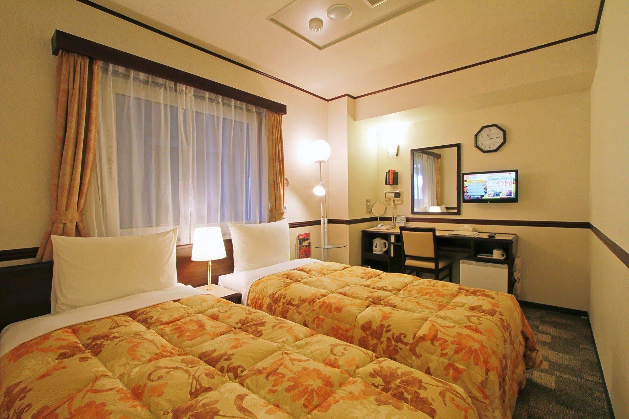 Toyoko Inn Shonan Hiratsuka eki Kita guchi No 2 Bagian luar foto